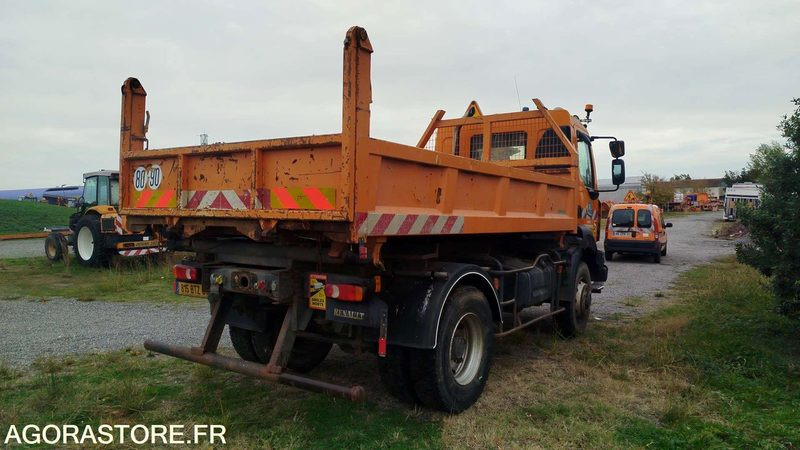 Renault Kerax 220DCI - 2006 - 138401km - 815BTZ31 - Tractor unit: picture 2 Renault Kerax 220DCI - 2006 - 138401km - 815BTZ31 - Tractor unit: picture 2