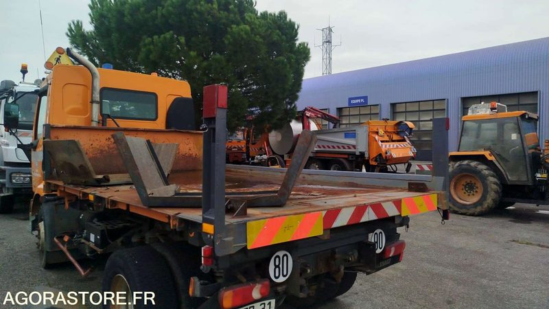 Renault Midlum 180 - 2001 - 227204km - 567APD31 - Tractor unit: picture 2 Renault Midlum 180 - 2001 - 227204km - 567APD31 - Tractor unit: picture 2