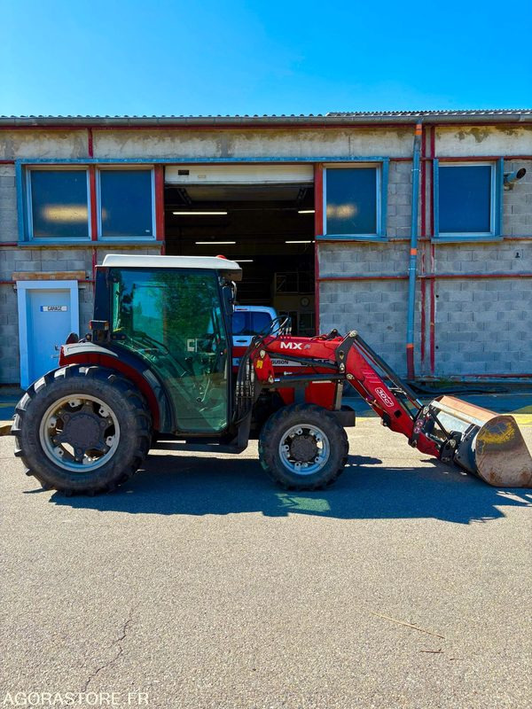 TRACTEUR MASSEY FERGUSSEN - Tractor unit: picture 4 TRACTEUR MASSEY FERGUSSEN - Tractor unit: picture 4