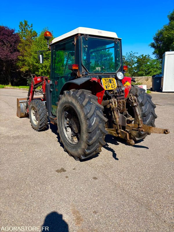 TRACTEUR MASSEY FERGUSSEN - Tractor unit: picture 2 TRACTEUR MASSEY FERGUSSEN - Tractor unit: picture 2