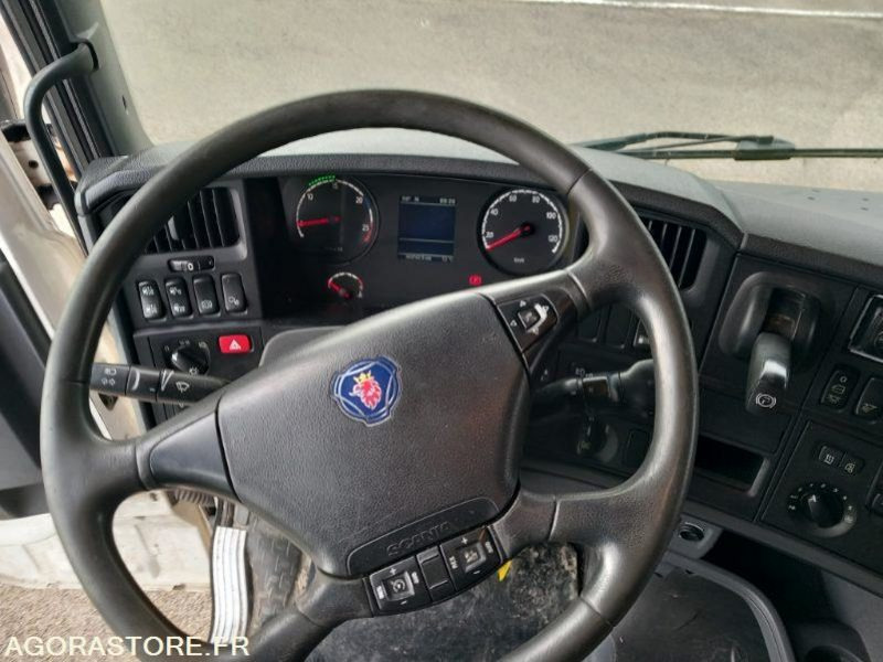 TRR SCANIA 19T - CG997HV - Tractor unit: picture 5 TRR SCANIA 19T - CG997HV - Tractor unit: picture 5