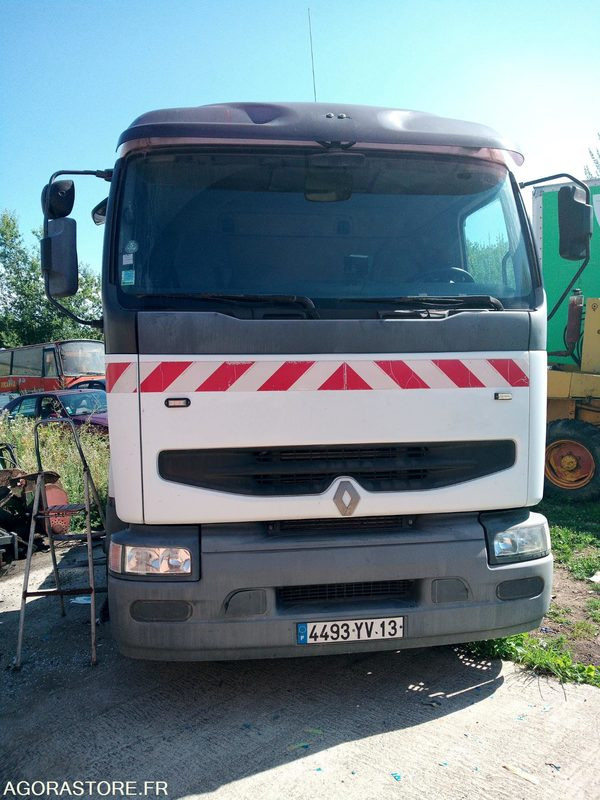 Tracteur Renault 420DCI - Tractor unit: picture 1 Tracteur Renault 420DCI - Tractor unit: picture 1