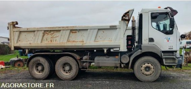 Camion Renault KERAX 6X4 - 2002 - 182000 kms évolutif - Truck: picture 1 Camion Renault KERAX 6X4 - 2002 - 182000 kms évolutif - Truck: picture 1