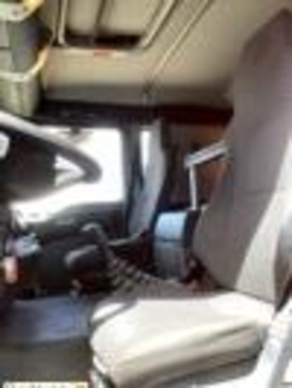 MAN - TGA 33.440 6X4 BB EURO 4 2007 - 483593 km (p2102161) - Truck: picture 3 MAN - TGA 33.440 6X4 BB EURO 4 2007 - 483593 km (p2102161) - Truck: picture 3