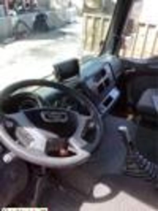 MAN - TGA 33.440 6X4 BB EURO 4 2007 - 483593 km (p2102161) - Truck: picture 4 MAN - TGA 33.440 6X4 BB EURO 4 2007 - 483593 km (p2102161) - Truck: picture 4