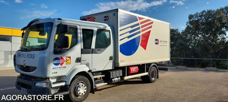 PORTEUR ROUTIER - MIDLUM 220-15 - 3774 - 98000 kms - Truck: picture 4 PORTEUR ROUTIER - MIDLUM 220-15 - 3774 - 98000 kms - Truck: picture 4