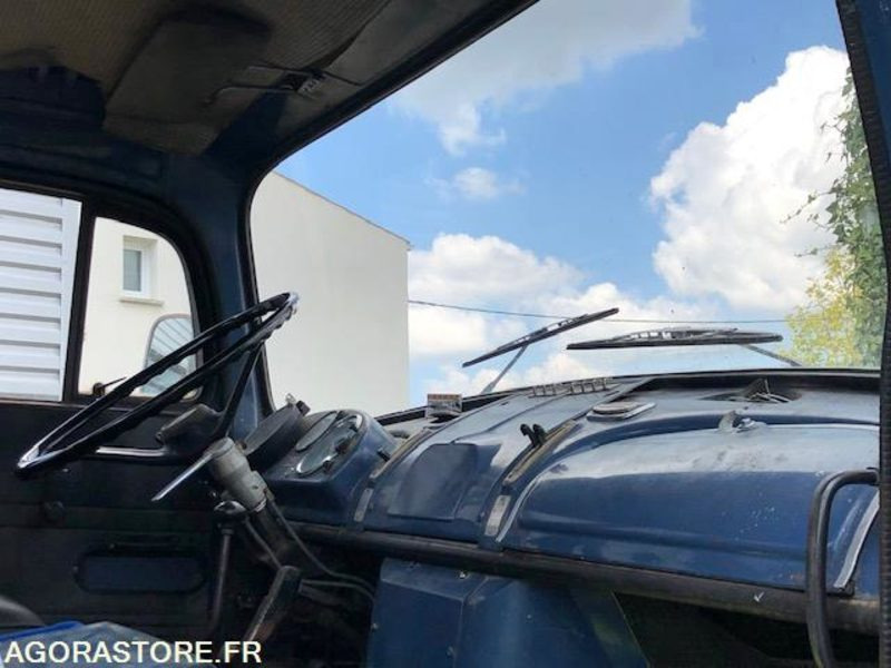 PRIX TTC MERCEDES L 1918 PLATEAU GRUE - 128 000km - NOMBREUX TRAVAUX EFFECTUES - Truck: picture 3 PRIX TTC MERCEDES L 1918 PLATEAU GRUE - 128 000km - NOMBREUX TRAVAUX EFFECTUES - Truck: picture 3