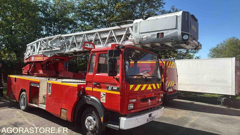 RENAULT S150 - 1998 - 58260KM - 2495H - Truck: picture 1 RENAULT S150 - 1998 - 58260KM - 2495H - Truck: picture 1