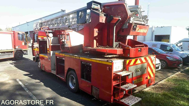 RENAULT S150 - 1998 - 58260KM - 2495H - Truck: picture 3 RENAULT S150 - 1998 - 58260KM - 2495H - Truck: picture 3