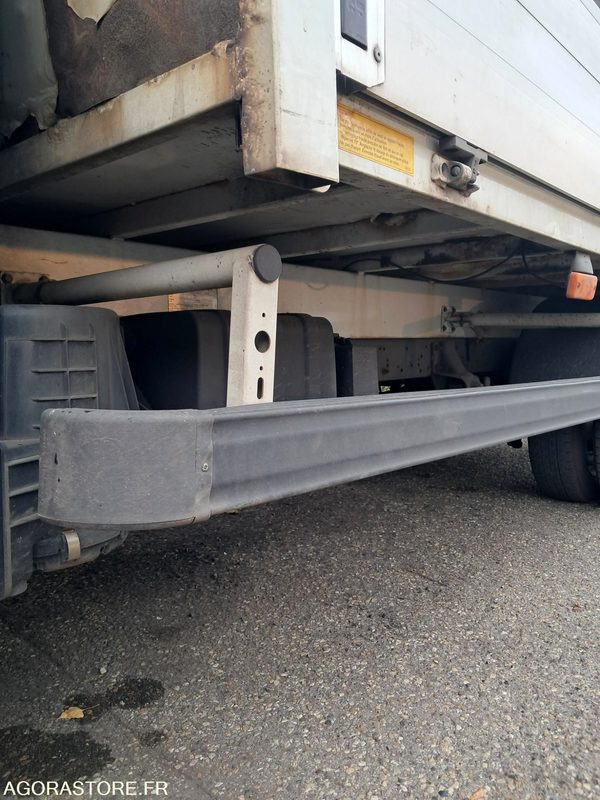 Renault Maxity CG-384-PJ - Truck: picture 4 Renault Maxity CG-384-PJ - Truck: picture 4