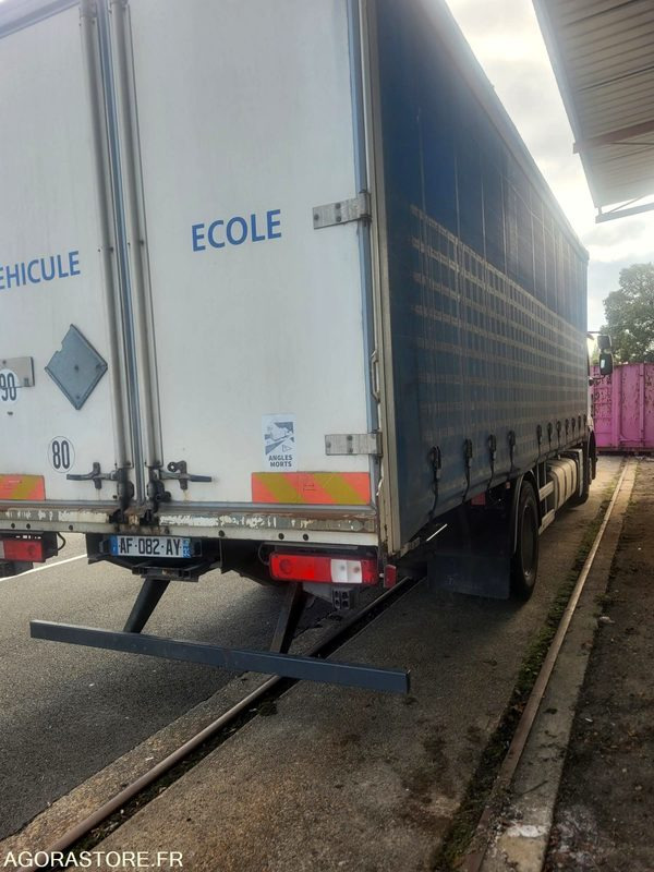 Renault Premium - 2009 - 470000 Kms - Truck: picture 3 Renault Premium - 2009 - 470000 Kms - Truck: picture 3