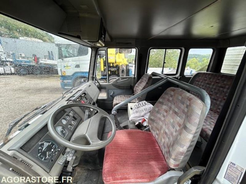 Truck camion 9 places: picture 16