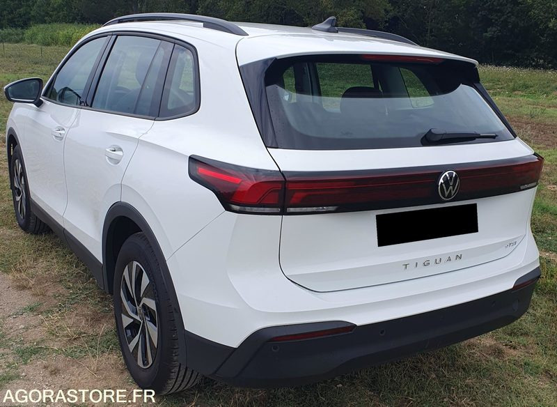 VOLKSWAGEN NOUVEAU TIGUAN 1.5 eTSI 150 cv EDITION DSG 2024 10.500 kms - Car: picture 3 VOLKSWAGEN NOUVEAU TIGUAN 1.5 eTSI 150 cv EDITION DSG 2024 10.500 kms - Car: picture 3