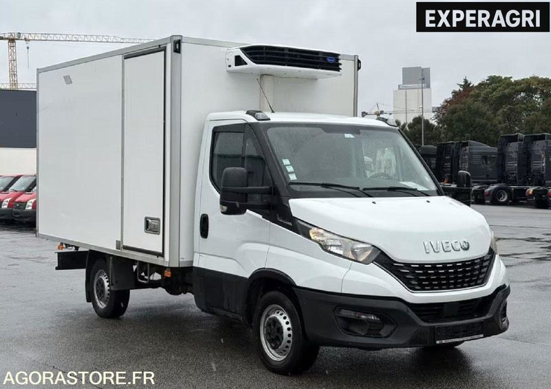 Iveco Daily 35C14 Hi-Matic Euro 6 Frigorifique Lamberet – Carrier Xarios 350 - Van: picture 3 Iveco Daily 35C14 Hi-Matic Euro 6 Frigorifique Lamberet – Carrier Xarios 350 - Van: picture 3