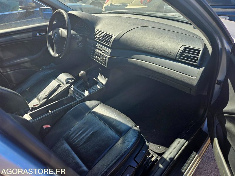 Bmw 316i touring - 2000 - 308 000km - Car: picture 4 Bmw 316i touring - 2000 - 308 000km - Car: picture 4