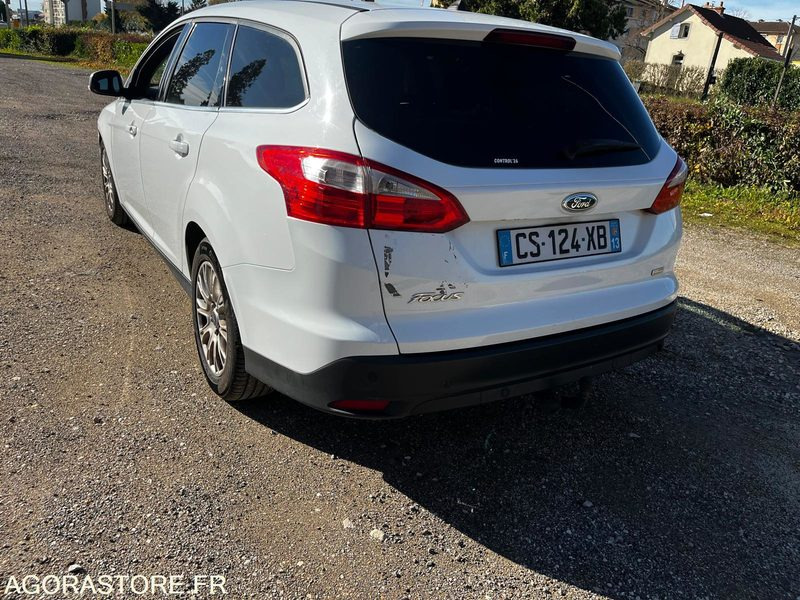 Ford focus 1lecoboost 2013 149000km - Station wagon: picture 4 Ford focus 1lecoboost 2013 149000km - Station wagon: picture 4