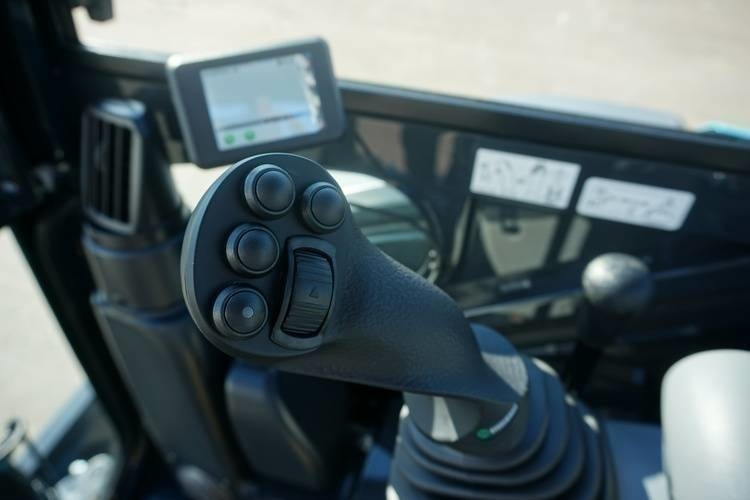 Airman AX 26 U-7 - Mini excavator: picture 5 Airman AX 26 U-7 - Mini excavator: picture 5