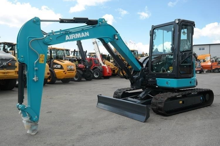 Airman AX 55 U-7 - Mini excavator: picture 4 Airman AX 55 U-7 - Mini excavator: picture 4