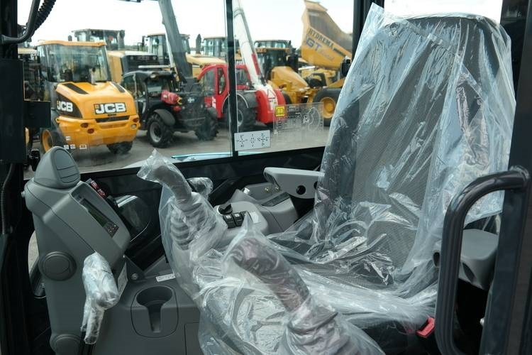Airman AX55U-7 - Mini excavator: picture 2 Airman AX55U-7 - Mini excavator: picture 2