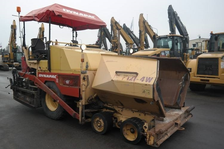 Dynapac F121-4W *EXPORT ONLY* - Asphalt paver: picture 5 Dynapac F121-4W *EXPORT ONLY* - Asphalt paver: picture 5