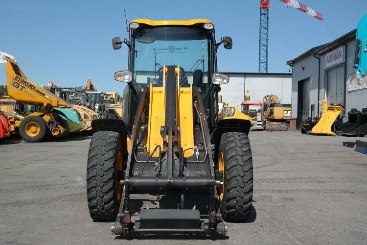 Wheel loader JCB 409ZX: picture 7 Wheel loader JCB 409ZX: picture 7