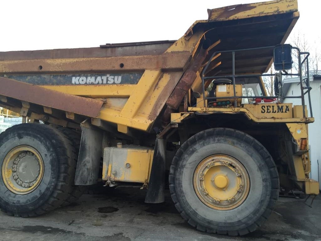 Rigid dumper/ Rock truck Komatsu HD 465-5: picture 11
