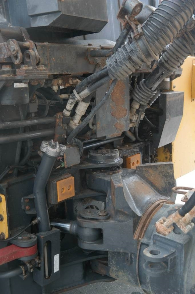Articulated dumper Komatsu HM300-1: picture 10