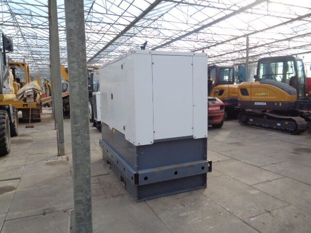 Diversen 30 KVA Aggreko 30 KVA - Generator set: picture 4 Diversen 30 KVA Aggreko 30 KVA - Generator set: picture 4