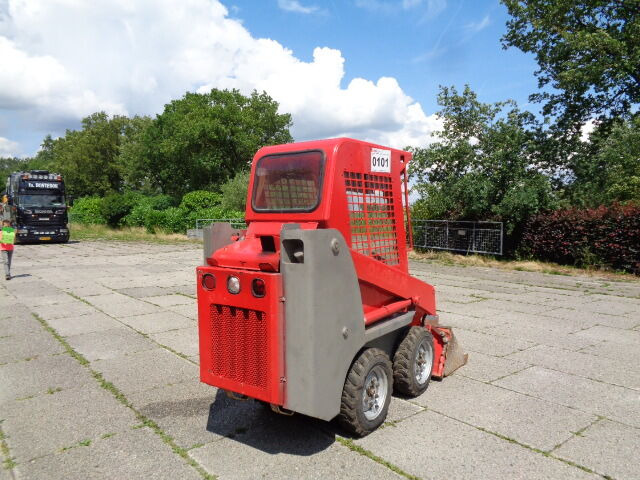 Gehl 1640 - Other machinery: picture 4 Gehl 1640 - Other machinery: picture 4