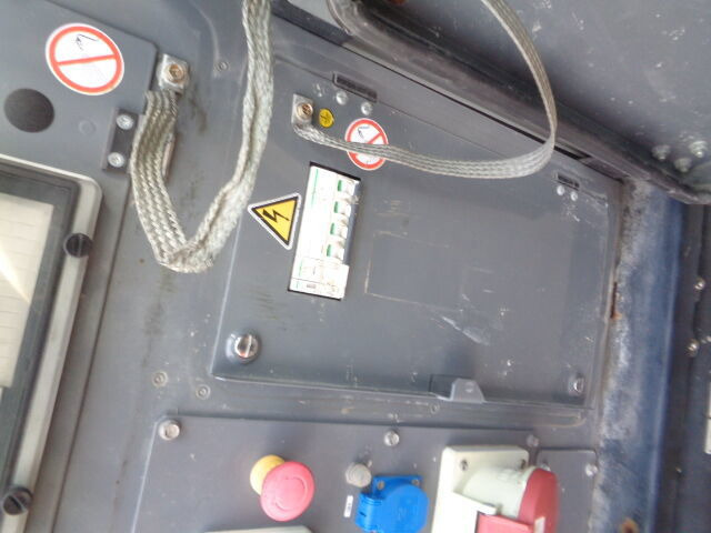 SDMO R-series 33 C3UND - Generator set: picture 5 SDMO R-series 33 C3UND - Generator set: picture 5