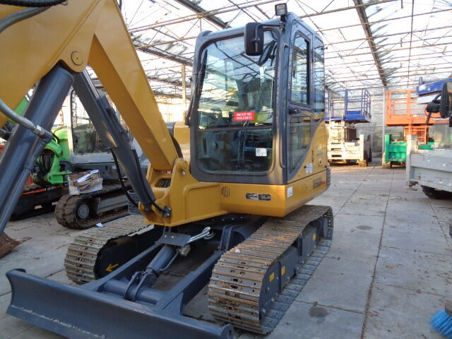 New Crawler excavator XCMG XE60DA: picture 16