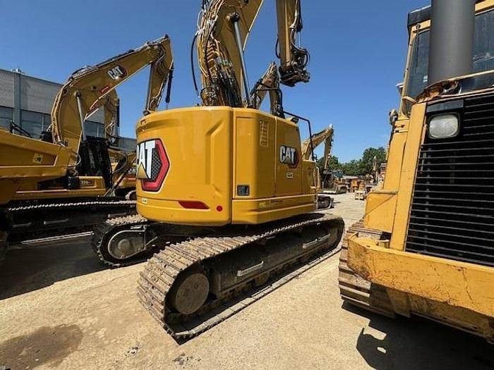 CAT 325 - Crawler excavator: picture 4 CAT 325 - Crawler excavator: picture 4