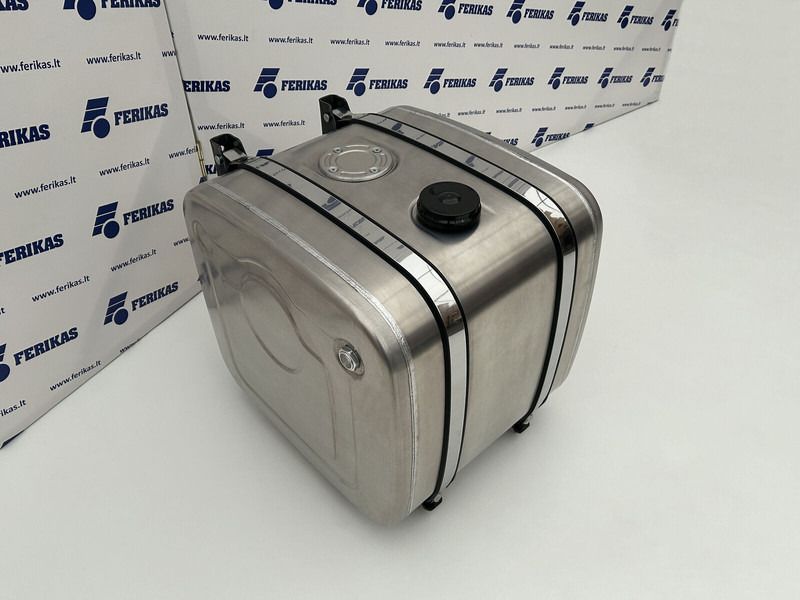 ALUMINUM - Hydraulic tank for Truck: picture 1 ALUMINUM - Hydraulic tank for Truck: picture 1