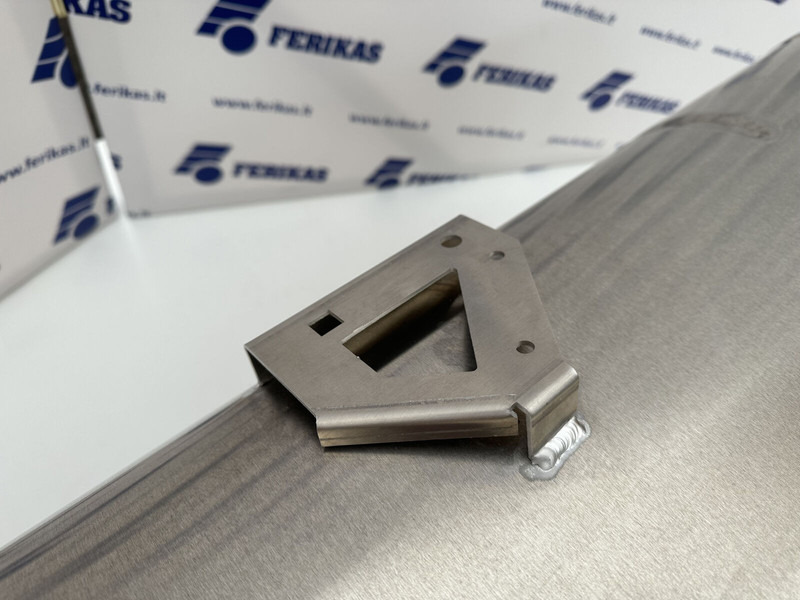 DAF - Fuel tank for Truck: picture 5 DAF - Fuel tank for Truck: picture 5