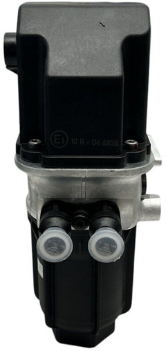 Mercedes-Benz AdBlue pump - Exhaust system for Truck: picture 4 Mercedes-Benz AdBlue pump - Exhaust system for Truck: picture 4