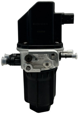 Mercedes-Benz AdBlue pump - Exhaust system for Truck: picture 1 Mercedes-Benz AdBlue pump - Exhaust system for Truck: picture 1