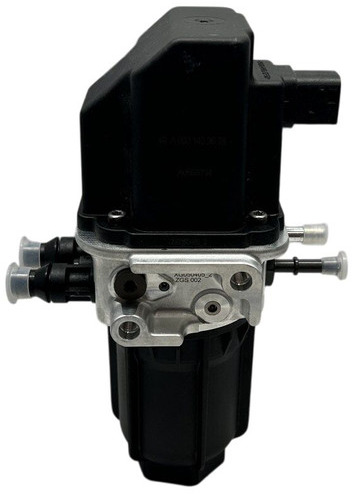 Mercedes-Benz AdBlue pump - Exhaust system for Truck: picture 1 Mercedes-Benz AdBlue pump - Exhaust system for Truck: picture 1