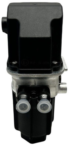Mercedes-Benz AdBlue pump - Exhaust system for Truck: picture 4 Mercedes-Benz AdBlue pump - Exhaust system for Truck: picture 4