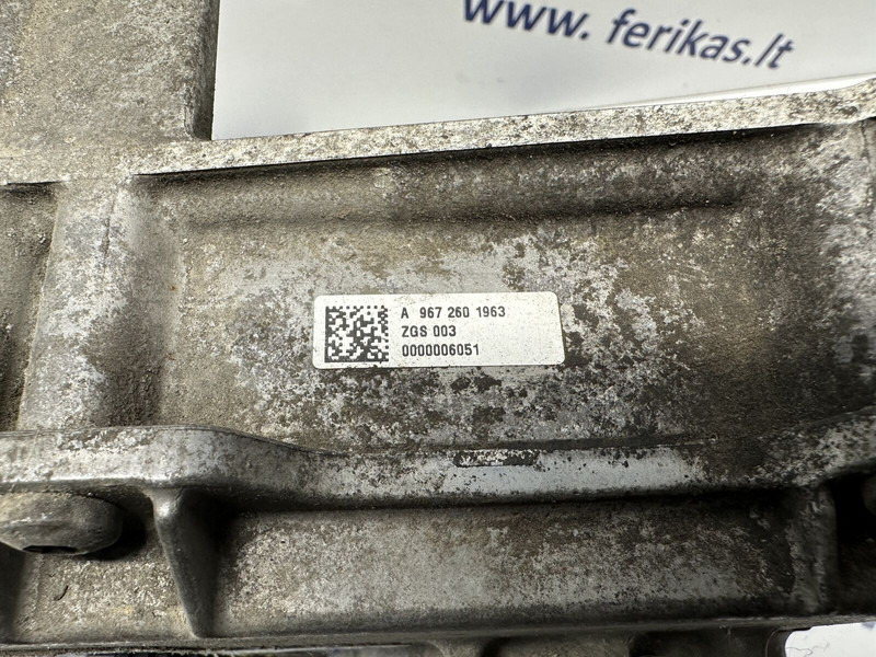 Mercedes-Benz transmission shifting cylinder - Gearbox for Truck: picture 4 Mercedes-Benz transmission shifting cylinder - Gearbox for Truck: picture 4