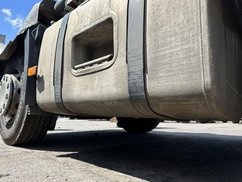 Renault fuel tank 480L - Fuel tank for Truck: picture 3 Renault fuel tank 480L - Fuel tank for Truck: picture 3