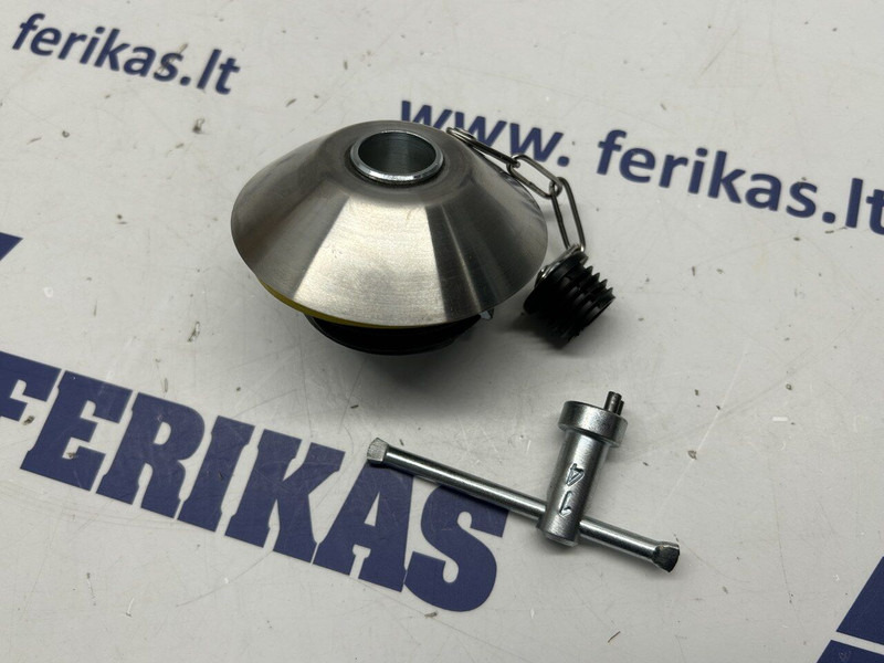 Scania Fuel tank anti-theft protection, 80mm - Fuel system for Truck: picture 2 Scania Fuel tank anti-theft protection, 80mm - Fuel system for Truck: picture 2