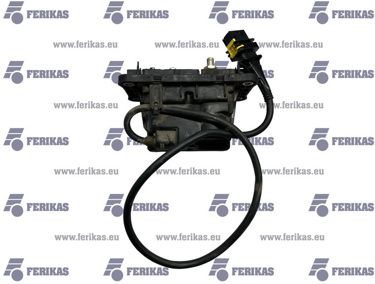 Scania battery master switch power cut-off - Electrical system for Truck: picture 2 Scania battery master switch power cut-off - Electrical system for Truck: picture 2