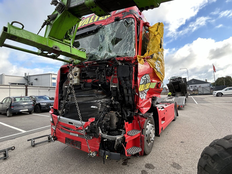 Scania dismantling for parts - Engine for Truck: picture 4 Scania dismantling for parts - Engine for Truck: picture 4