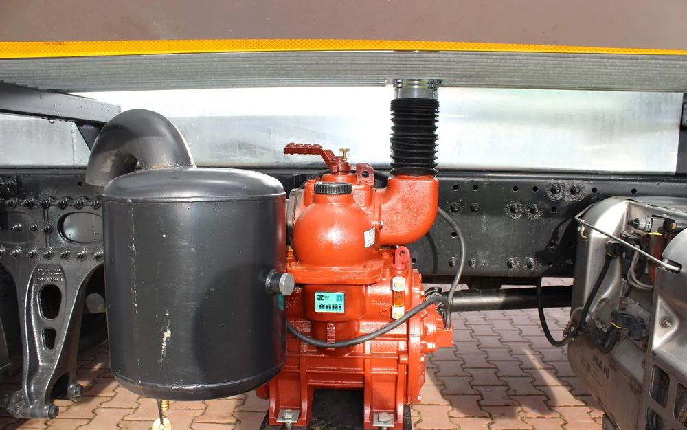 Tank truck MAN TGM 18 250 !! EURO 6 !!!: picture 7