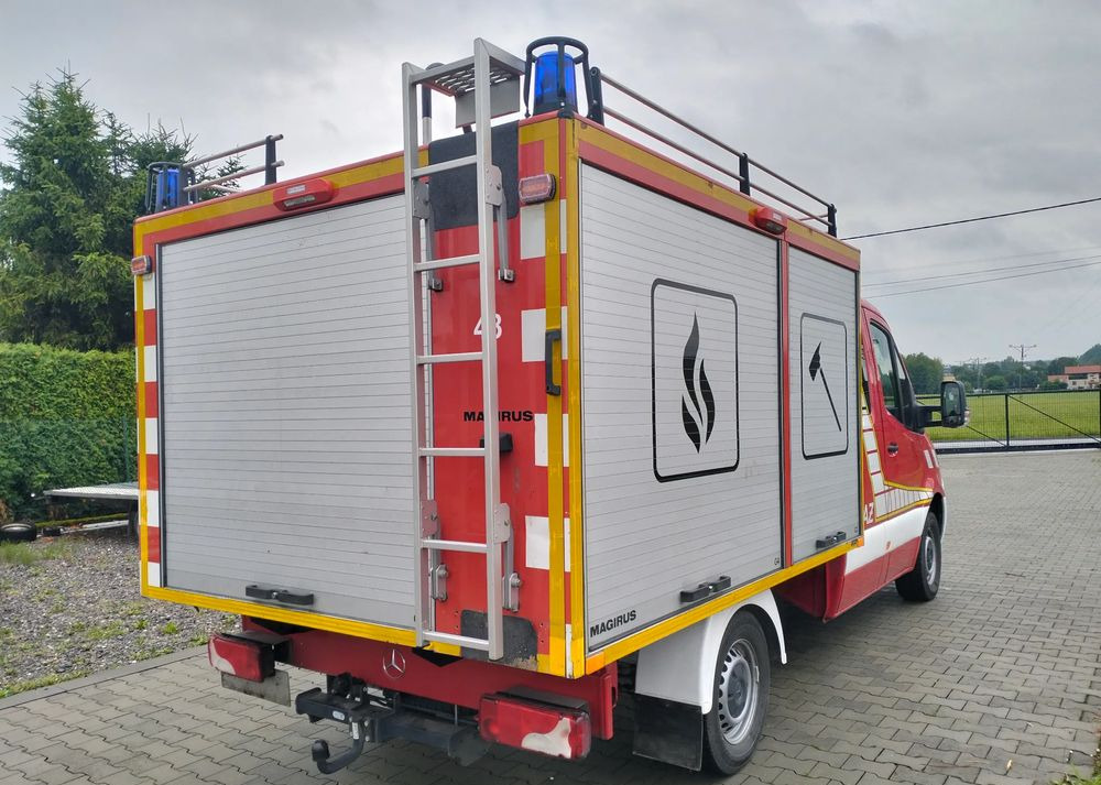 Fire truck Mercedes-Benz Sprinter 907 straż strażacki pożarniczy Hasici Pompier: picture 15 Fire truck Mercedes-Benz Sprinter 907 straż strażacki pożarniczy Hasici Pompier: picture 15