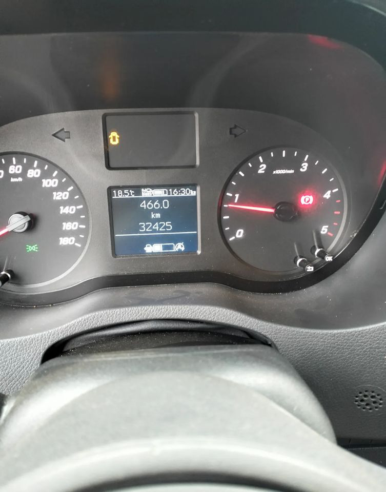 Fire truck Mercedes-Benz Sprinter 907 straż strażacki pożarniczy Hasici Pompier: picture 9 Fire truck Mercedes-Benz Sprinter 907 straż strażacki pożarniczy Hasici Pompier: picture 9