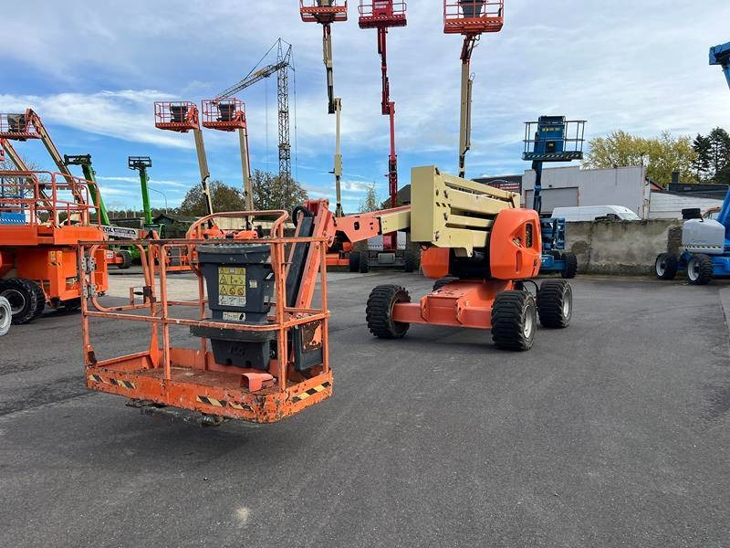 JLG 510AJ diesel 4x4 18m (1822) - Articulated boom: picture 3 JLG 510AJ diesel 4x4 18m (1822) - Articulated boom: picture 3