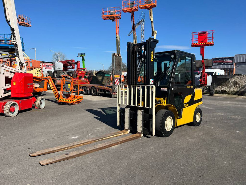 Yale GLP40VX Gas 4T 3.65m (1827) - LPG forklift: picture 3 Yale GLP40VX Gas 4T 3.65m (1827) - LPG forklift: picture 3