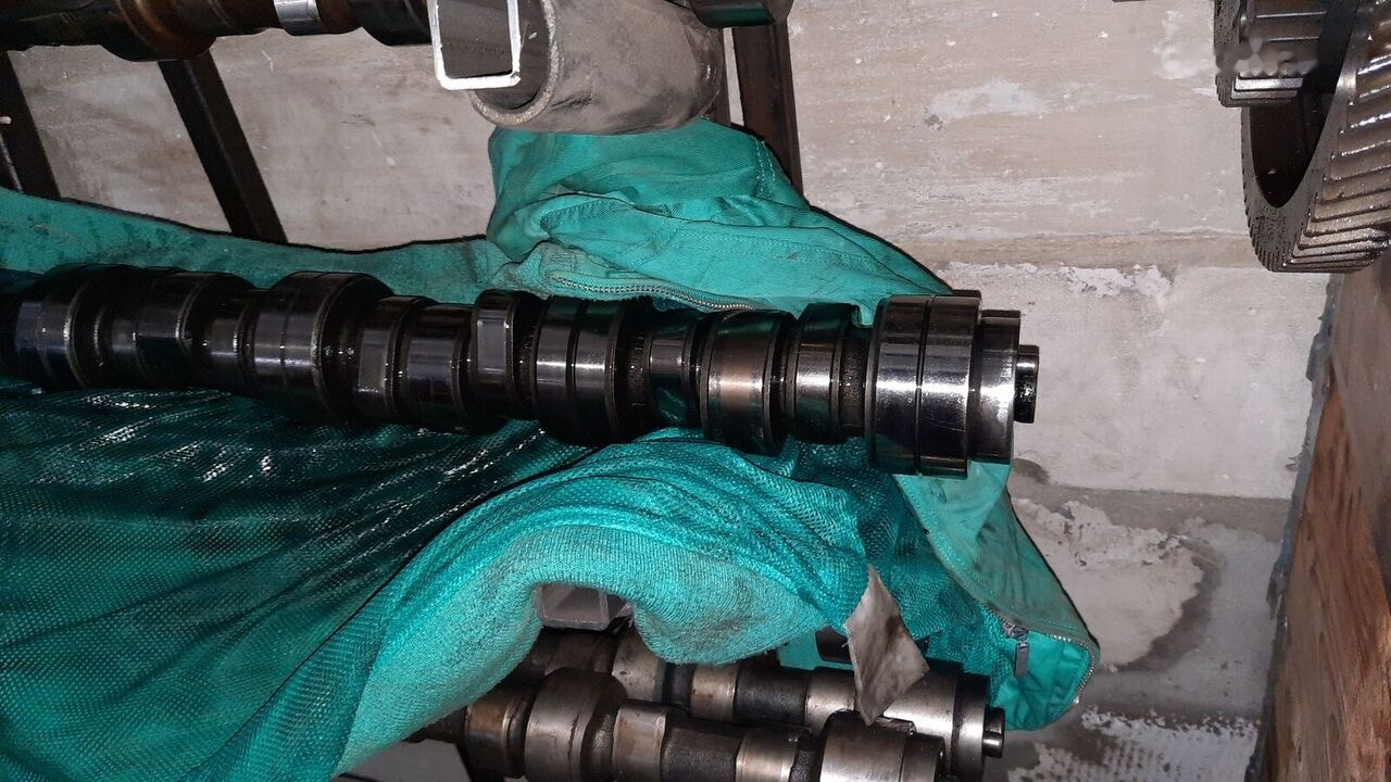 MAN Cummens d2876 / D12C/ D12A/ OM457. OM447. Volvo City - Crankshaft for Bus: picture 3 MAN Cummens d2876 / D12C/ D12A/ OM457. OM447. Volvo City - Crankshaft for Bus: picture 3