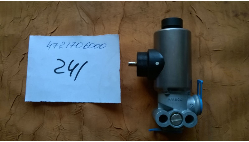 Mercedes-Benz Электромагнитный клапан А4721706000 3720600620 а4722706000 - Valve: picture 2 Mercedes-Benz Электромагнитный клапан А4721706000 3720600620 а4722706000 - Valve: picture 2